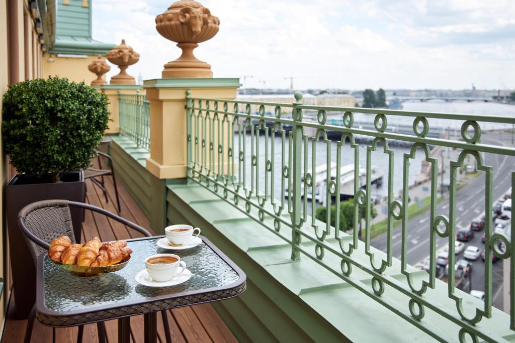 River Palace Hotel Sankt Petersburg Exterior foto